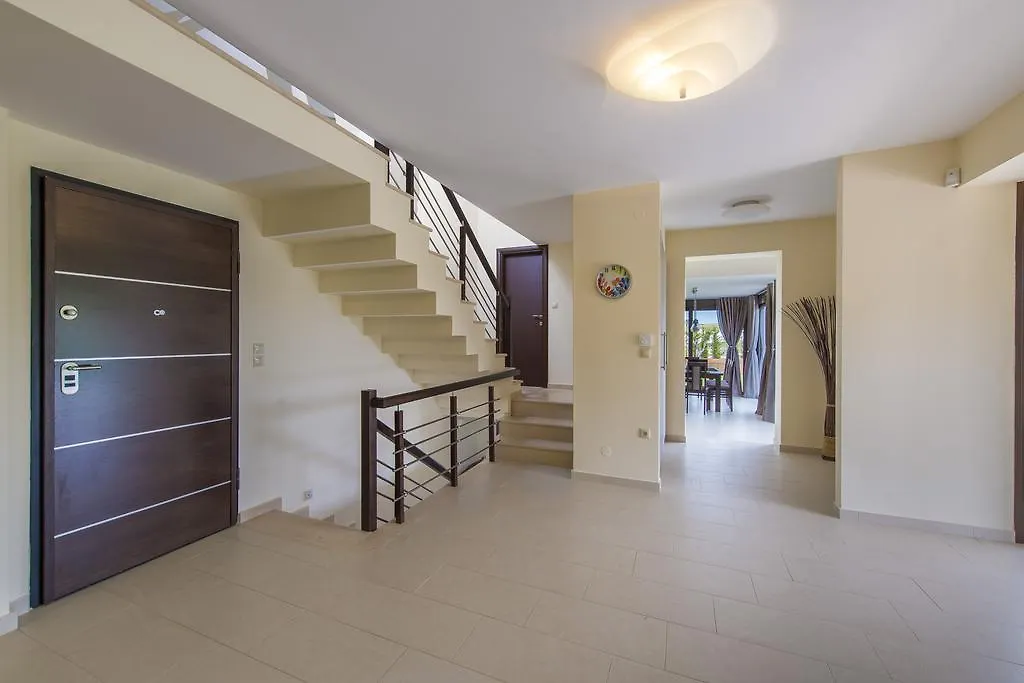הוילה סאני ביץ' Fig House וילה